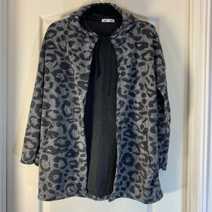 Made in Italy – Leopard Print Hooded Cardigan with Pockets